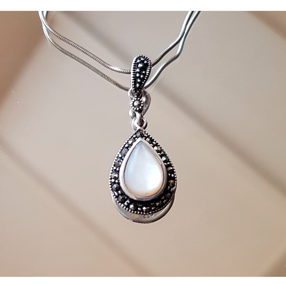 Sterling Silver Moonstone & Marcasite Necklace - Image 4
