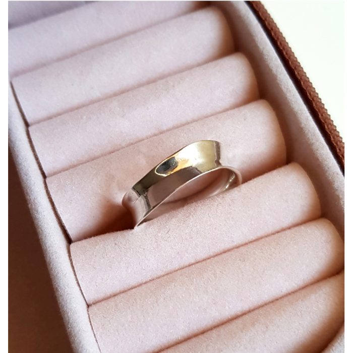 Luxury Silver 925 Wave Statement Ring - UK Size N