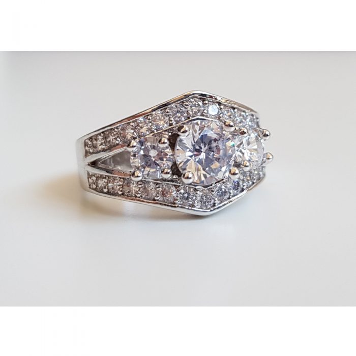 White Diamond CZ Silver Plate Trilogy Ring - UK Size L - Image 3